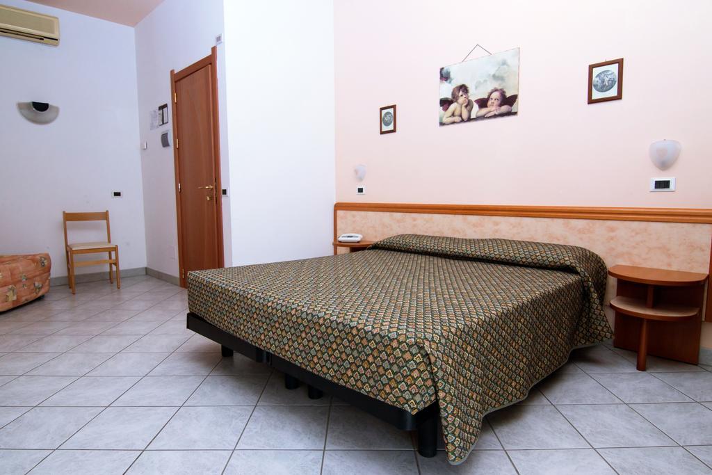 Hotel President Vasto Exteriér fotografie